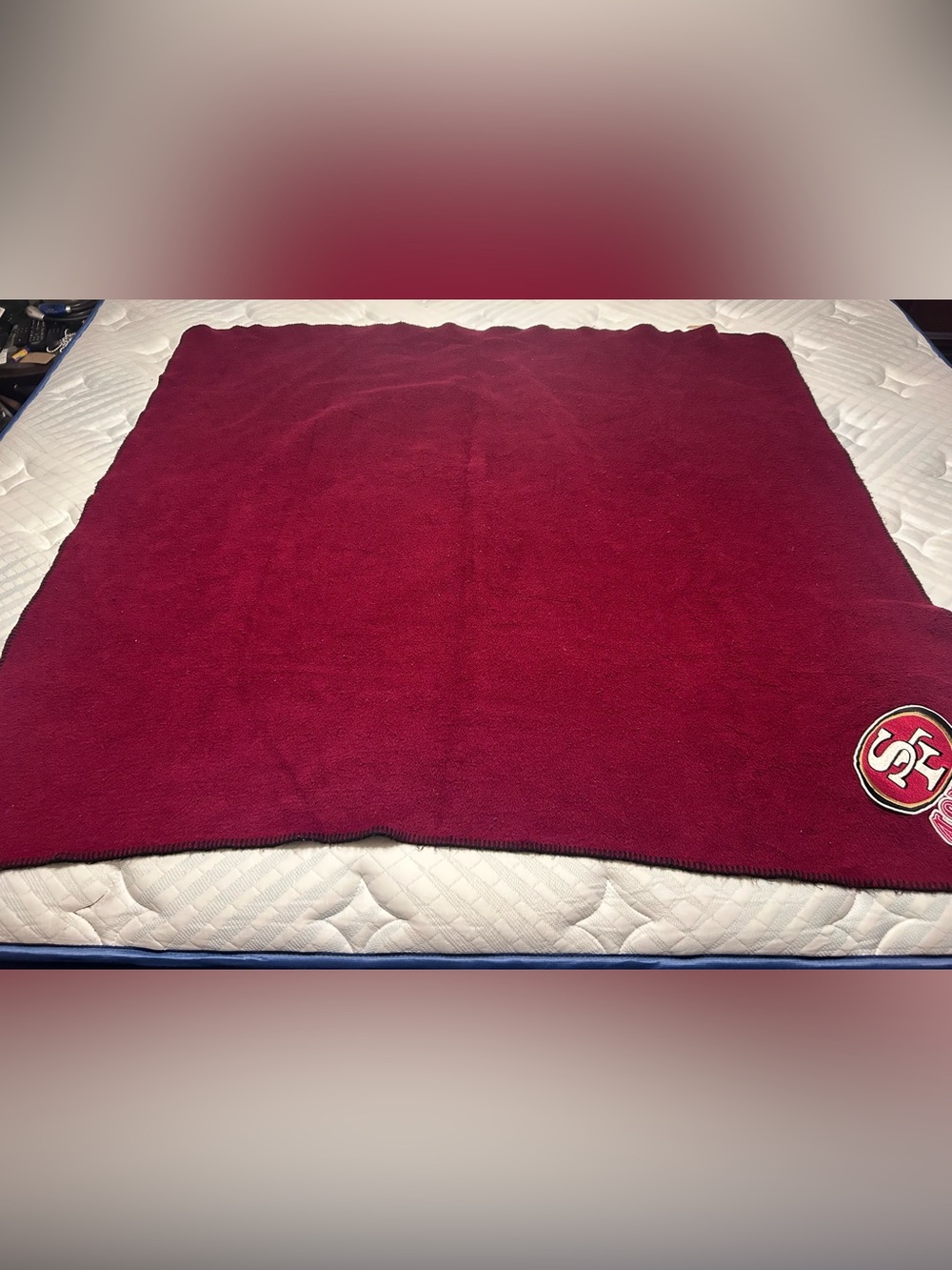 San Francisco 49ers throw blanket approximately 49 X 54 inches